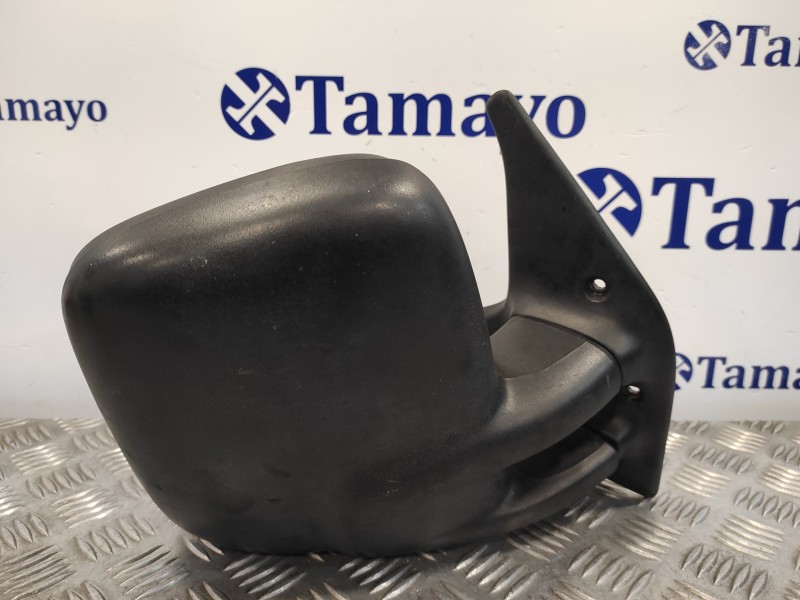 Recambio de retrovisor derecho para volkswagen t4 bus (mod. 1991) caravelle referencia OEM IAM   