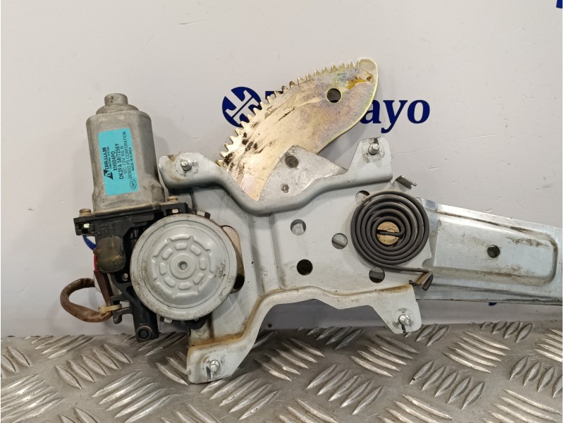 Recambio de elevalunas trasero derecho para kia carens 2.0 crdi referencia OEM IAM OK2FA587256Y  XH004PO