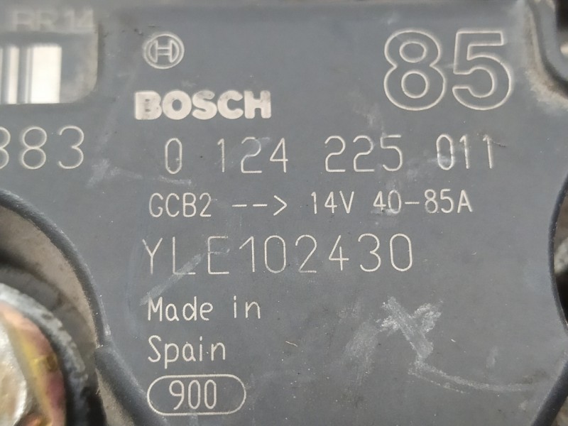 Recambio de alternador para mg 2000-3500 fastback (sd1) referencia OEM IAM 0124225011  YLE102430