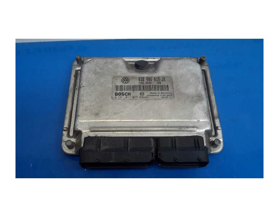 Recambio de centralita motor uce para volkswagen polo (9n1) 1.9 tdi referencia OEM IAM 0281011075 EDC15P+ 038906019JK