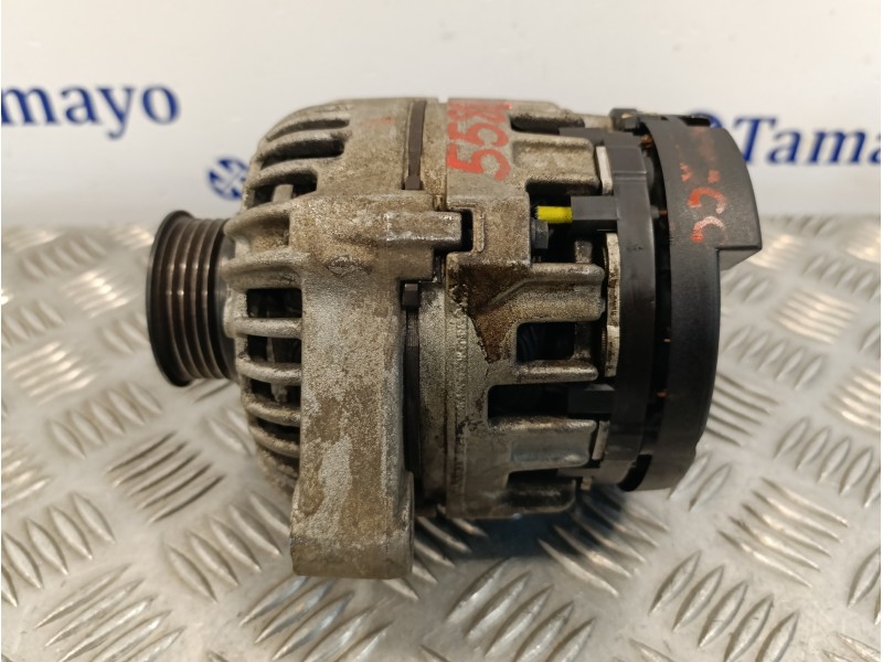 Recambio de alternador para smart fortwo coupe 0.8 cdi referencia OEM IAM 0124225058  