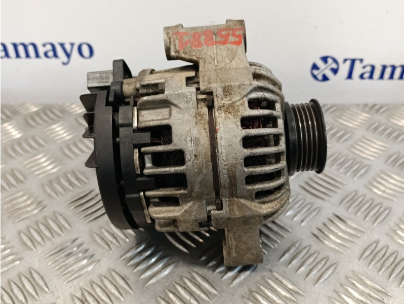 Recambio de alternador para smart fortwo coupe 0.8 cdi referencia OEM IAM 0124225058  