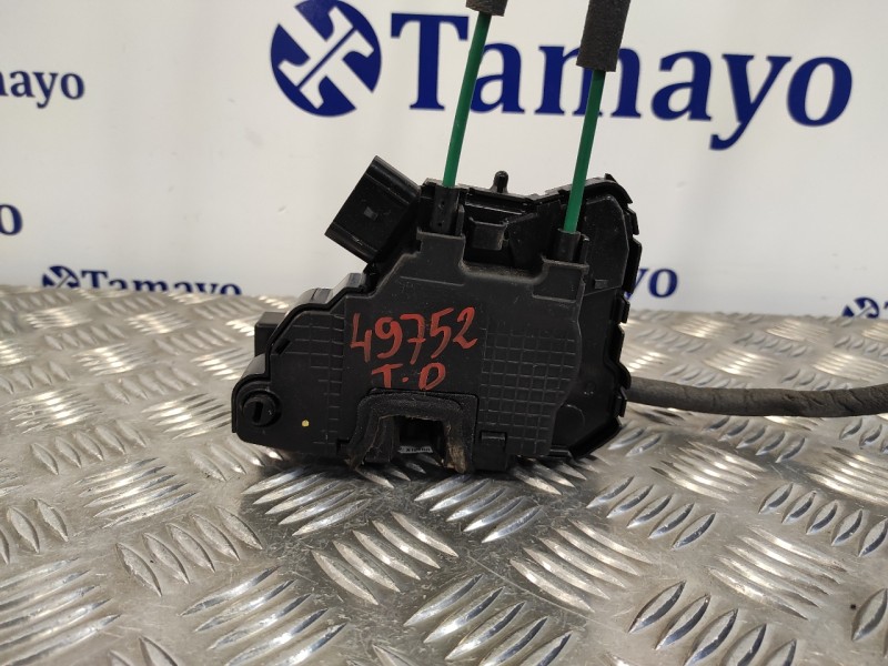 Recambio de cerradura puerta trasera derecha para ssangyong tivoli premium 4x2 referencia OEM IAM 7132035001  X100RR