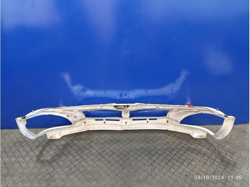Recambio de panel frontal para iveco daily pr einzelkabine 35 c... radstand 3750 referencia OEM IAM 98474920  