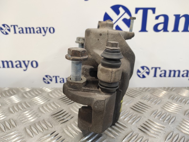 Recambio de pinza freno delantera izquierda para mercedes-benz vito (w638) caja cerrada 2.1 cc referencia OEM IAM   