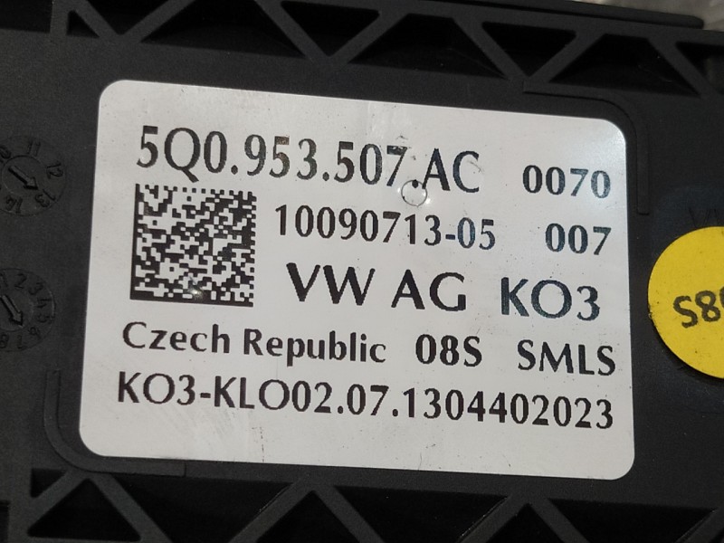 Recambio de mando multifuncion para seat leon sc (5f5) 2.0 tdi referencia OEM IAM 5Q0953507AC 5Q0953513R 1009071305