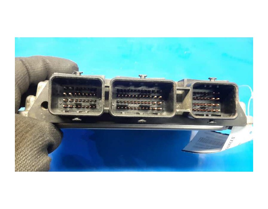 Recambio de centralita motor uce para peugeot 206 berlina 1.4 hdi referencia OEM IAM 0281011783 EDC163C4 9656709780
