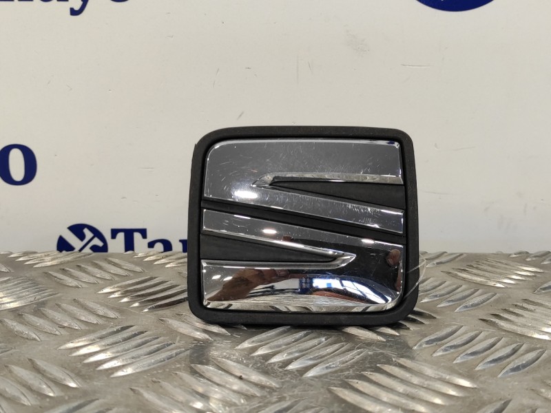 Recambio de maneta exterior porton para seat leon sc (5f5) 2.0 tdi referencia OEM IAM 5F0827565B  