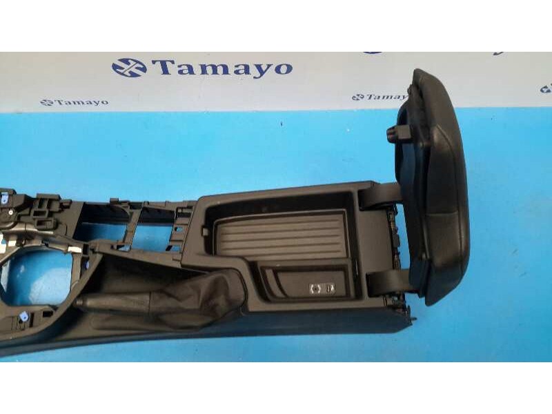Recambio de consola para bmw serie 3 lim. (f30) 318d referencia OEM IAM   