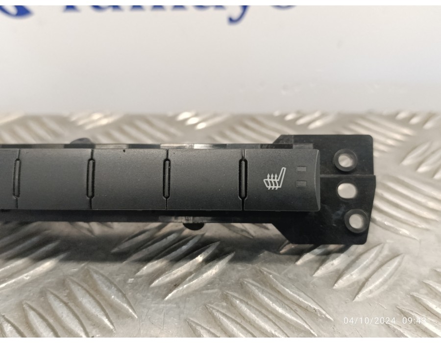 Recambio de interruptor para jeep gr. cherokee (wh) 3.0 crd cat referencia OEM IAM P04602840AD 041581A 033880101