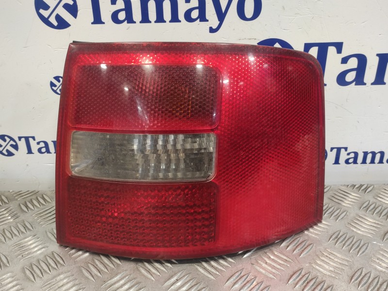 Recambio de piloto trasero derecho para audi a6 allroad quattro 2.5td referencia OEM IAM 4B9945096F  412809999