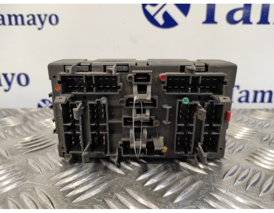 Recambio de caja reles / fusibles para peugeot 406 berlina (s1/s2) 2.0 turbo cat referencia OEM IAM 9459288180  