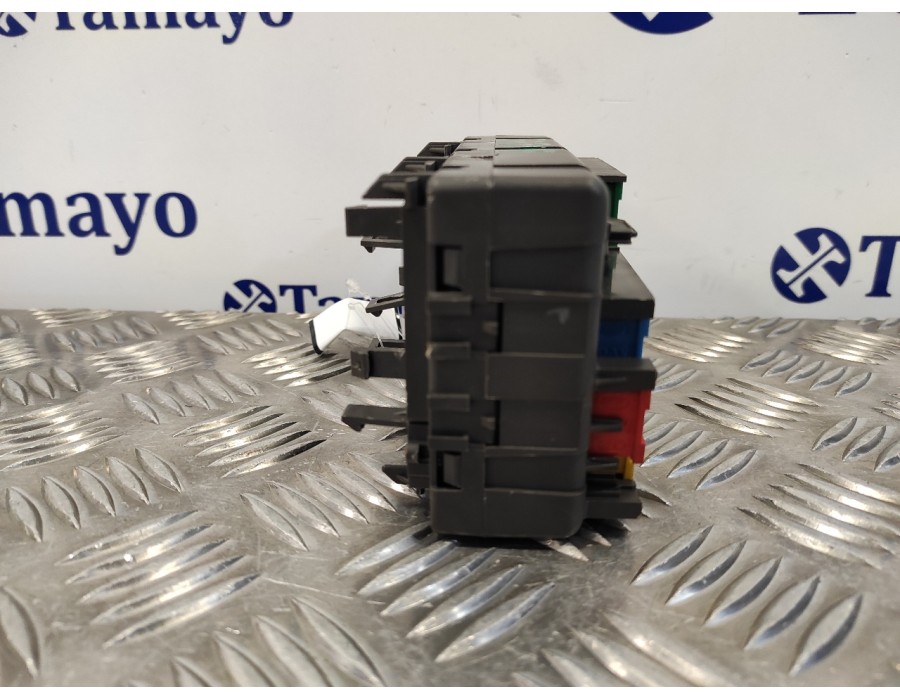 Recambio de caja reles / fusibles para peugeot 406 berlina (s1/s2) 2.0 turbo cat referencia OEM IAM 9459288180  