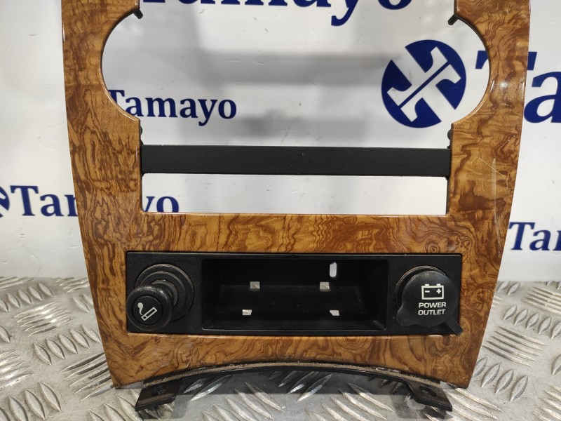 Recambio de consola central para jeep gr. cherokee (wh) 3.0 crd cat referencia OEM IAM X35011600  68271F