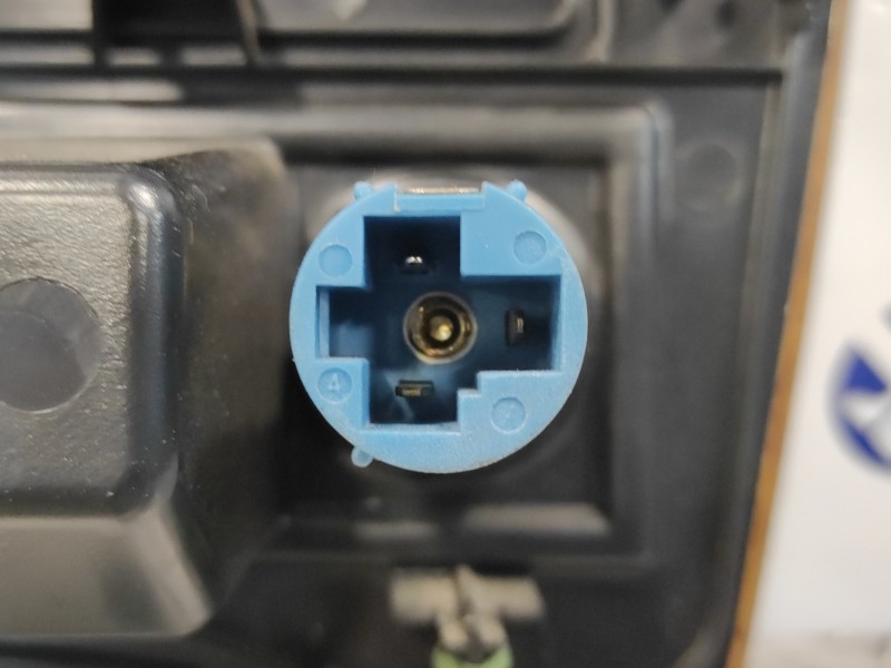 Recambio de consola central para jeep gr. cherokee (wh) 3.0 crd cat referencia OEM IAM X35011600  68271F