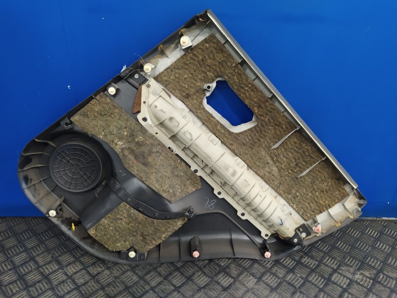 Recambio de guarnecido puerta trasera izquierda para nissan qashqai (j10) 1.5 turbodiesel cat referencia OEM IAM   
