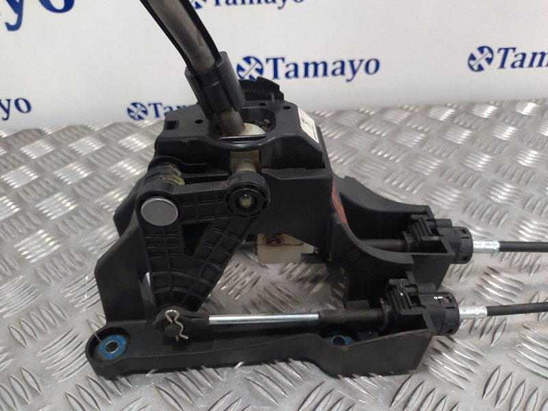 Recambio de palanca cambio para ssangyong tivoli premium 4x2 referencia OEM IAM   