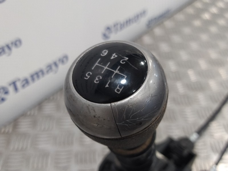 Recambio de palanca cambio para ssangyong tivoli premium 4x2 referencia OEM IAM   