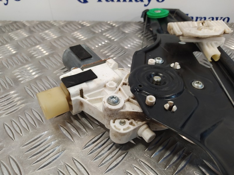 Recambio de elevalunas delantero derecho para bmw x1 (e84) xdrive 23d referencia OEM IAM 6927028 2990294 996625102