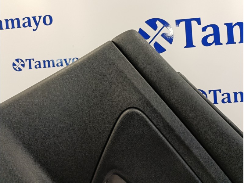 Recambio de guarnecido puerta trasera derecha para renault fluence 1.5 dci diesel fap referencia OEM IAM 829A00203R  