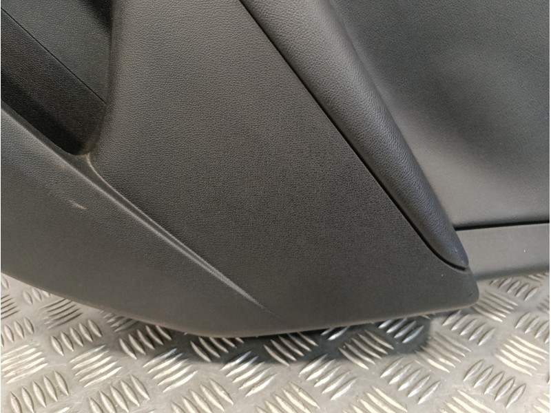 Recambio de guarnecido puerta trasera derecha para renault fluence 1.5 dci diesel fap referencia OEM IAM 829A00203R  