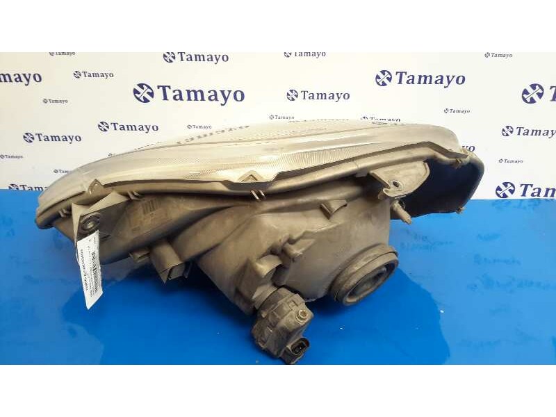 Recambio de faro derecho para nissan primastar (x83) 1.9 dci diesel cat referencia OEM IAM 7700311372  91165720
