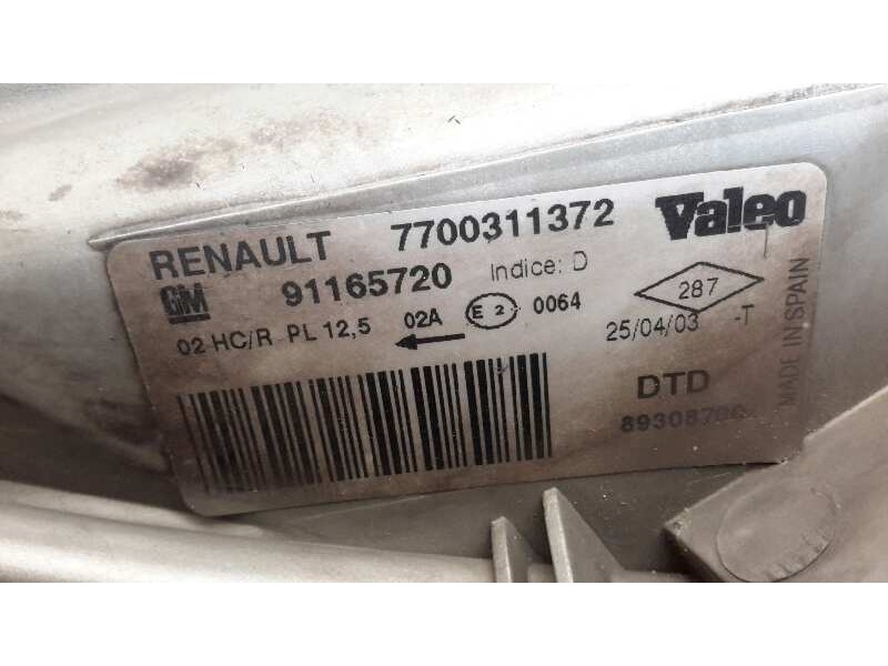 Recambio de faro derecho para nissan primastar (x83) 1.9 dci diesel cat referencia OEM IAM 7700311372  91165720
