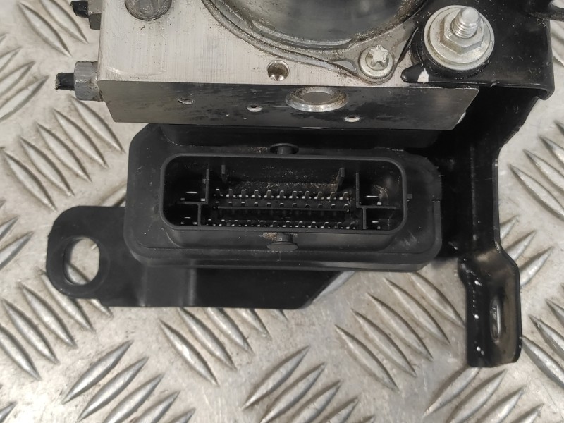 Recambio de abs para peugeot 308 sw referencia OEM IAM 9834286580 970025 9808055980