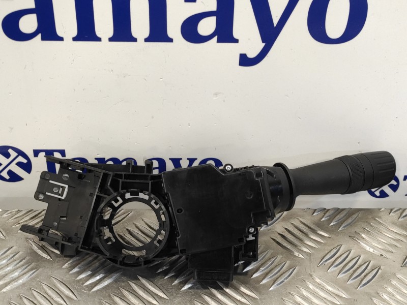 Recambio de mando intermitentes para toyota auris 1.8 16v (híbrido) referencia OEM IAM 0272017F852  