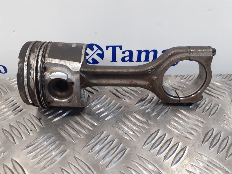 Recambio de piston para citroën c4 coupe collection referencia OEM IAM   