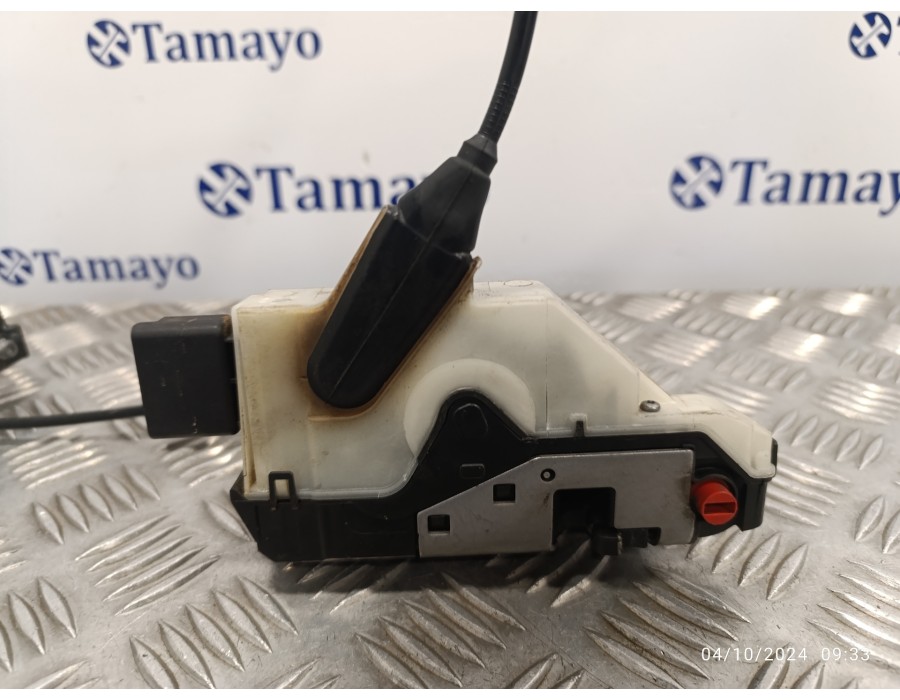 Recambio de cerradura puerta trasera derecha para peugeot 2008 (--.2013) 1.2 12v e-thp referencia OEM IAM 9812501180  