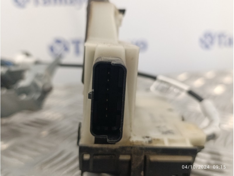 Recambio de cerradura puerta delantera izquierda para peugeot 2008 (--.2013) 1.2 12v e-thp referencia OEM IAM 9812500880  