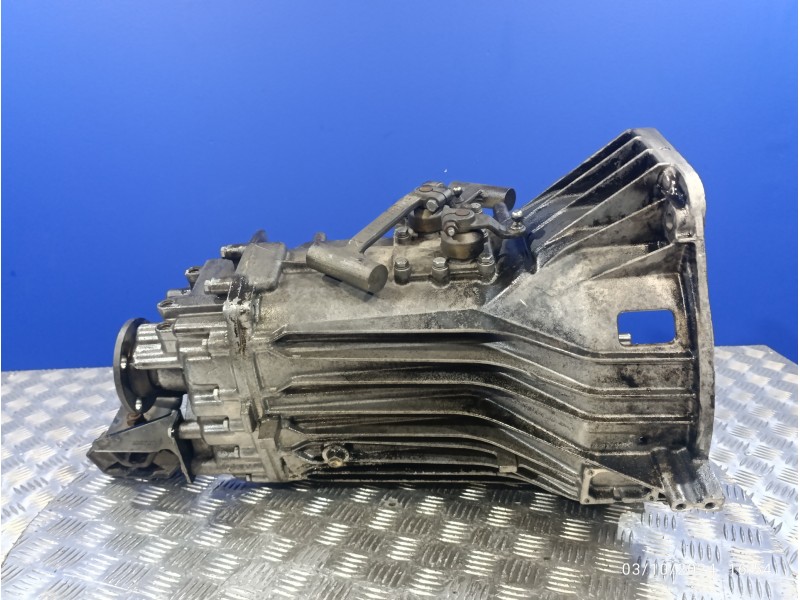 Recambio de caja cambios para iveco 35s9 2800 referencia OEM IAM 8869118  5S20090E00