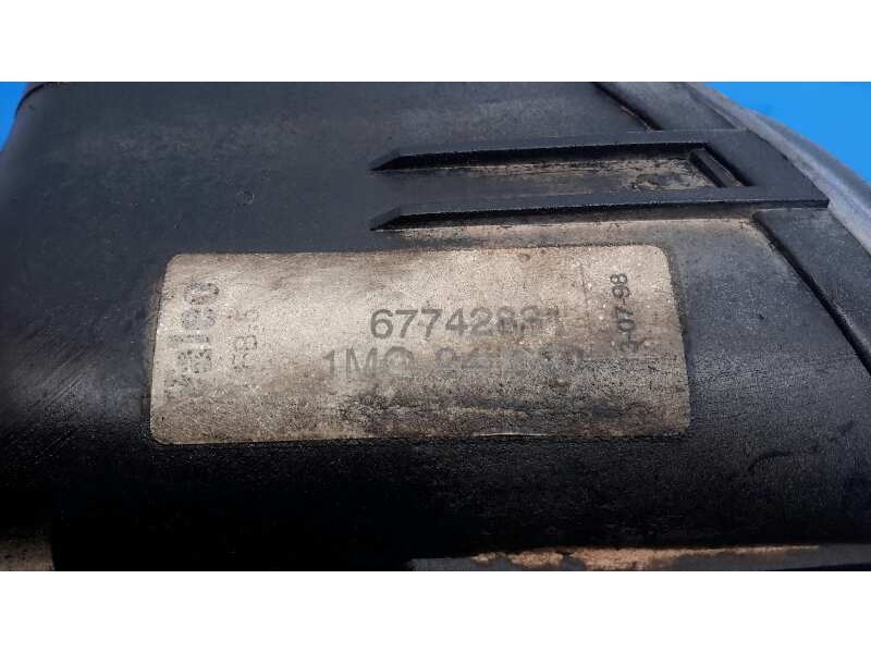 Recambio de faro antiniebla izquierdo para seat leon (1m1) referencia OEM IAM 1M0941699  67742831