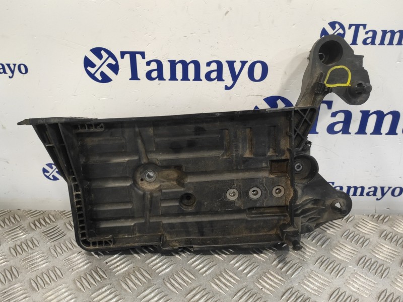Recambio de soporte bateria para seat leon st (5f8) referencia OEM IAM 5Q0915321J  5Q0915331K