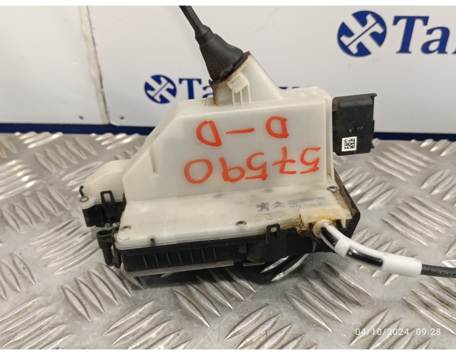 Recambio de cerradura puerta delantera derecha para peugeot 2008 (--.2013) 1.2 12v e-thp referencia OEM IAM 9812500780  