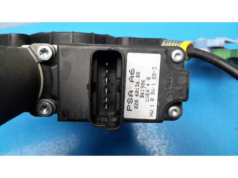 Recambio de elevalunas delantero izquierdo para citroën c2 1.4 hdi referencia OEM IAM 36128604  