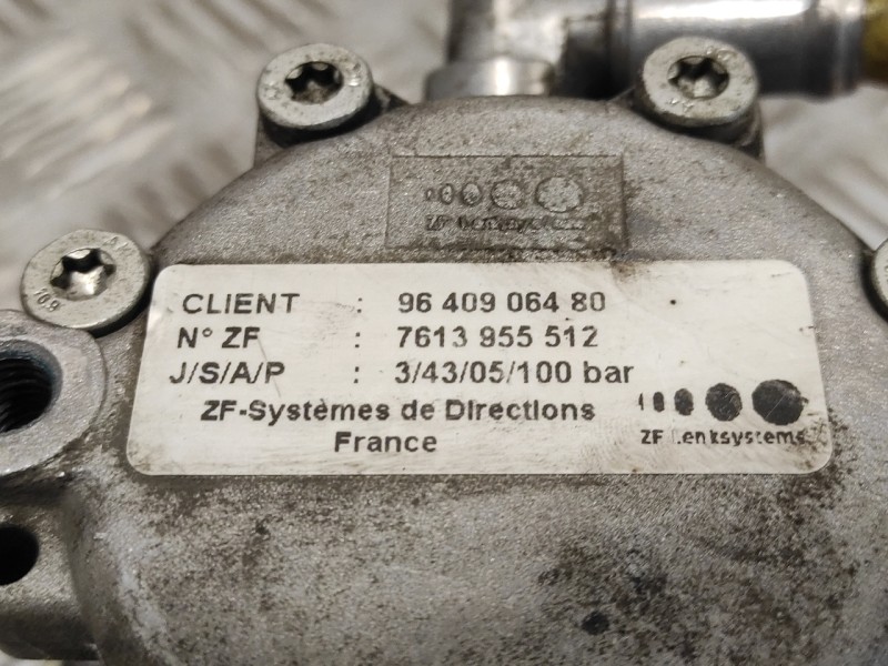 Recambio de bomba servodireccion para nissan primera berlina (p11) 2.0 turbodiesel cat referencia OEM IAM 9640906480  7613955512