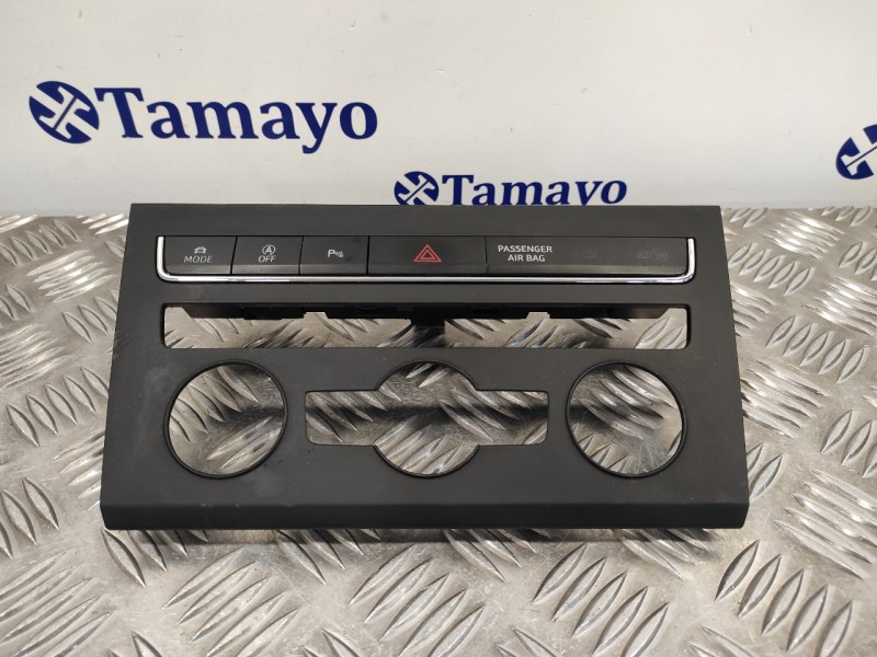 Recambio de warning para seat leon sc (5f5) 2.0 tdi referencia OEM IAM 5F0858060A  