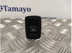 Recambio de mando elevalunas trasero izquierdo para bmw serie 1 berlina (e81/e87) 2.0 16v diesel referencia OEM IAM 6945874  