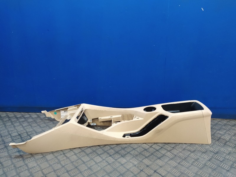 Recambio de apoyabrazos central para bmw x1 (e84) xdrive 23d referencia OEM IAM 105005733  