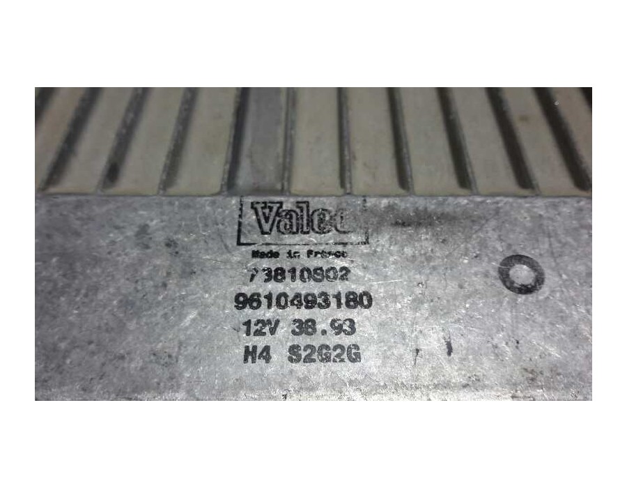 Recambio de centralita motor uce para citroën xantia berlina 1.9 turbodiesel referencia OEM IAM 9610493180 73810802 