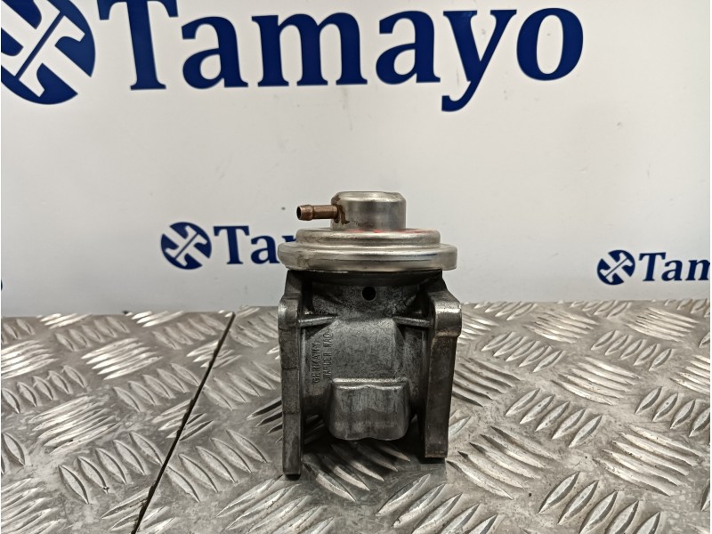 Recambio de valvula egr para dodge caliber 2.0 16v crd cat referencia OEM IAM 038129637D  