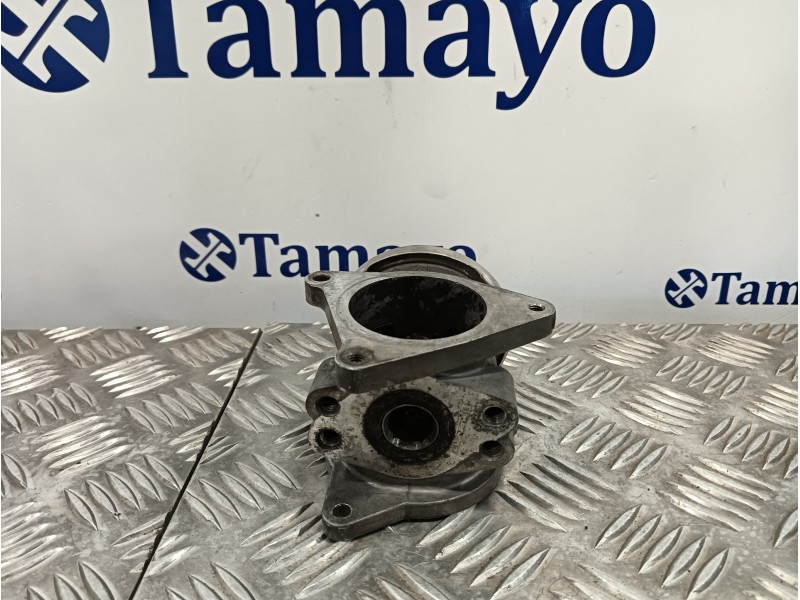 Recambio de valvula egr para dodge caliber 2.0 16v crd cat referencia OEM IAM 038129637D  