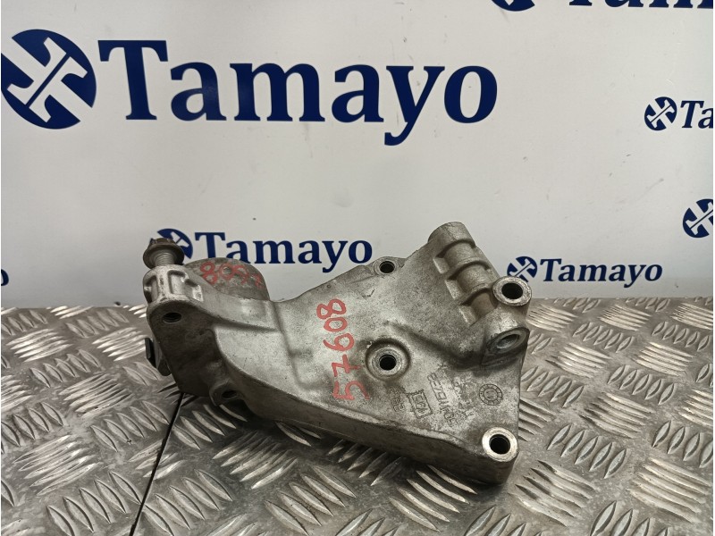 Recambio de soporte alternador para iveco daily pr einzelkabine 35 c... radstand 3750 referencia OEM IAM 504115732  