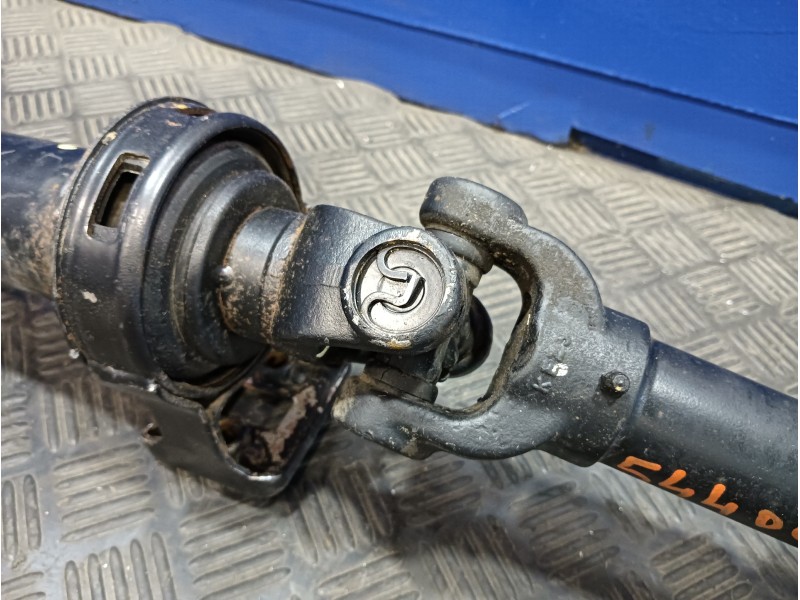 Recambio de transmision central para ssangyong kyron 2.0 referencia OEM IAM 3320009411  