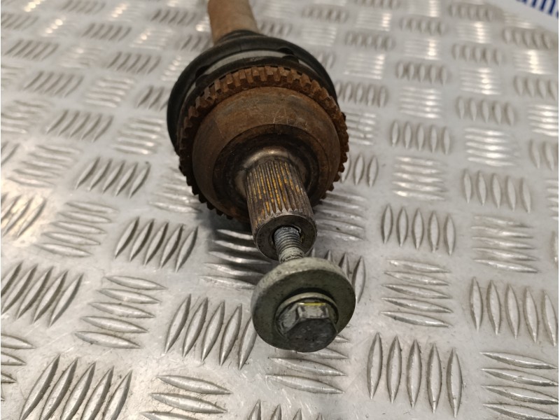 Recambio de transmision delantera derecha para smart fortwo coupe 0.8 cdi referencia OEM IAM A4513570601  