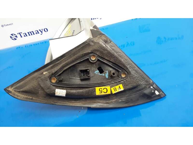 Recambio de retrovisor derecho para kia rio 1.5 cat referencia OEM IAM 015763  