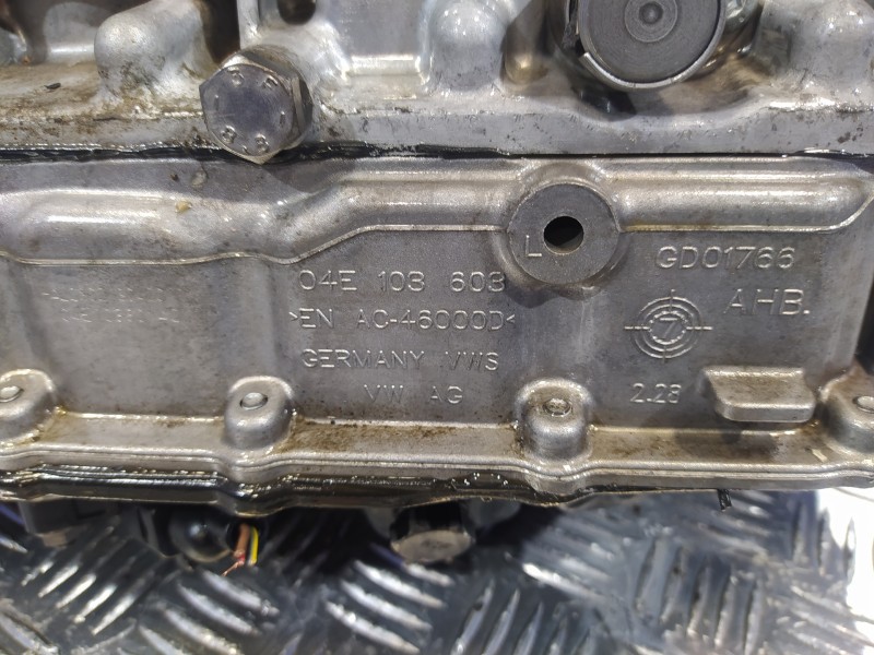 Recambio de bloque para seat leon (5f1) 1.4 16v tsi referencia OEM IAM 04E103023BF  04E103023BF15