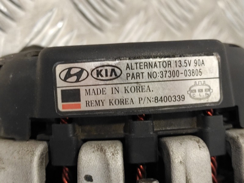 Recambio de alternador para hyundai i30 (gd) 1.4 cat referencia OEM IAM 3730003805  